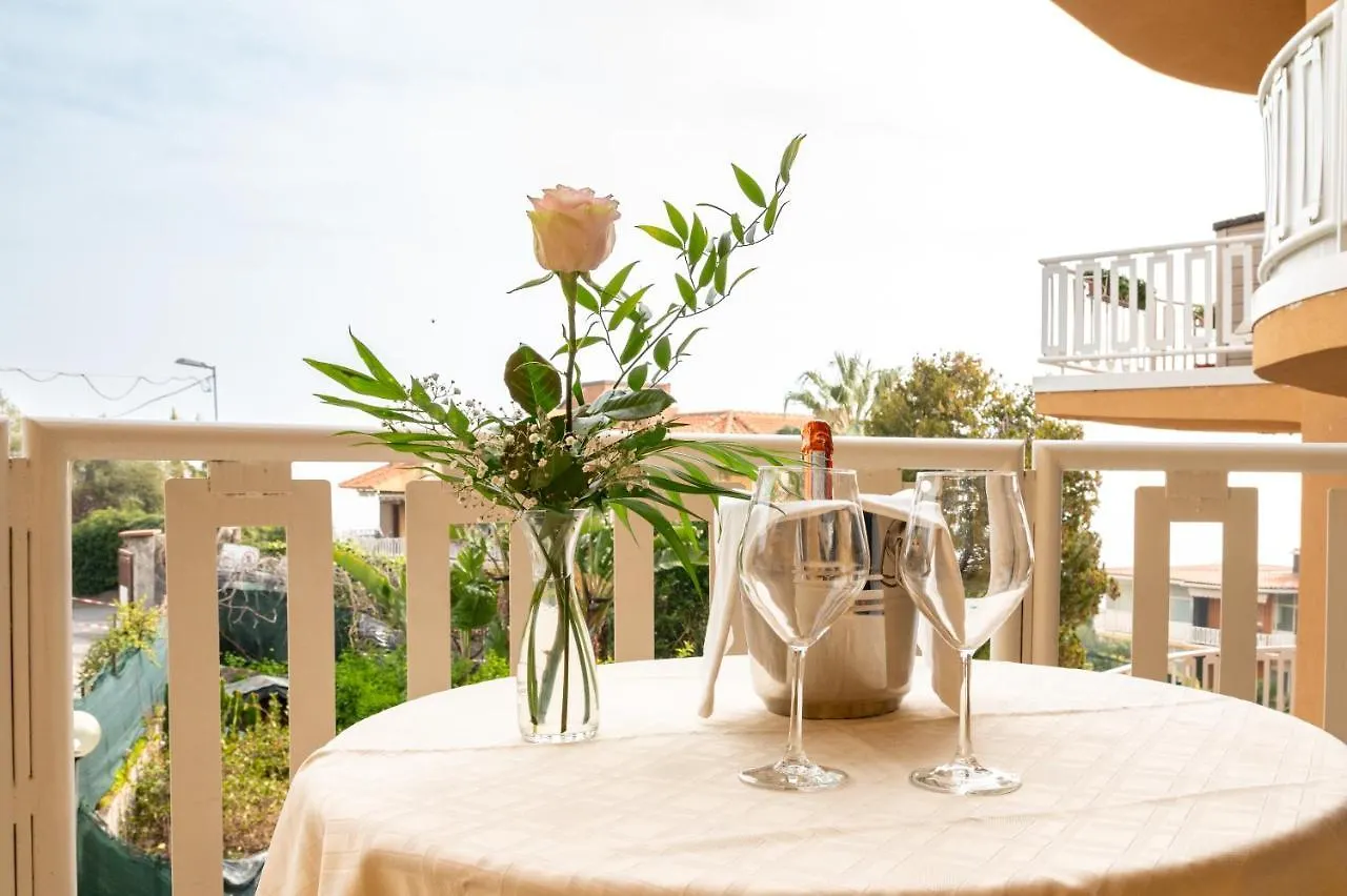 Acitrezza Casuzza Apartment Aci Castello 0*,  Italy